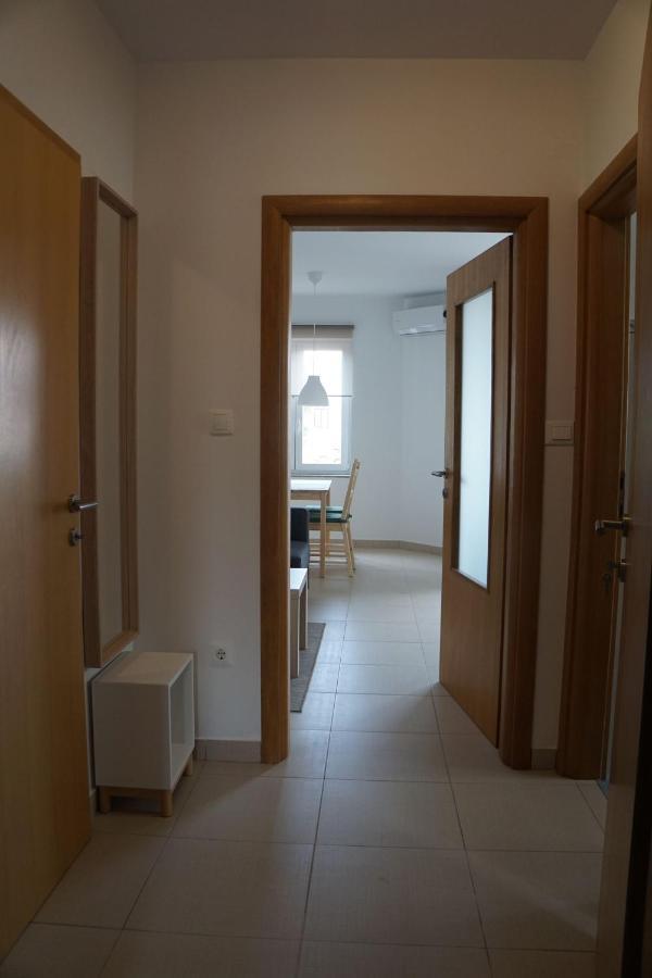 Mitra Apartments Malinska Ngoại thất bức ảnh
